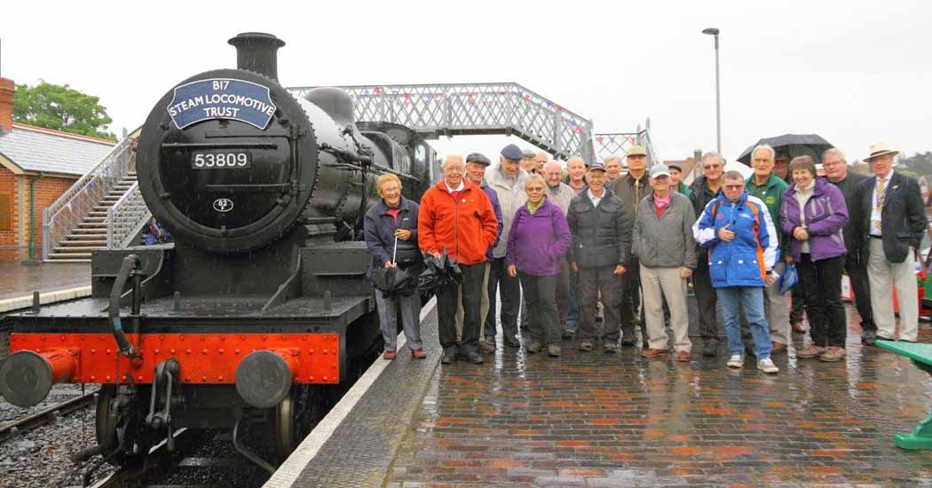 NNR Members day out group 